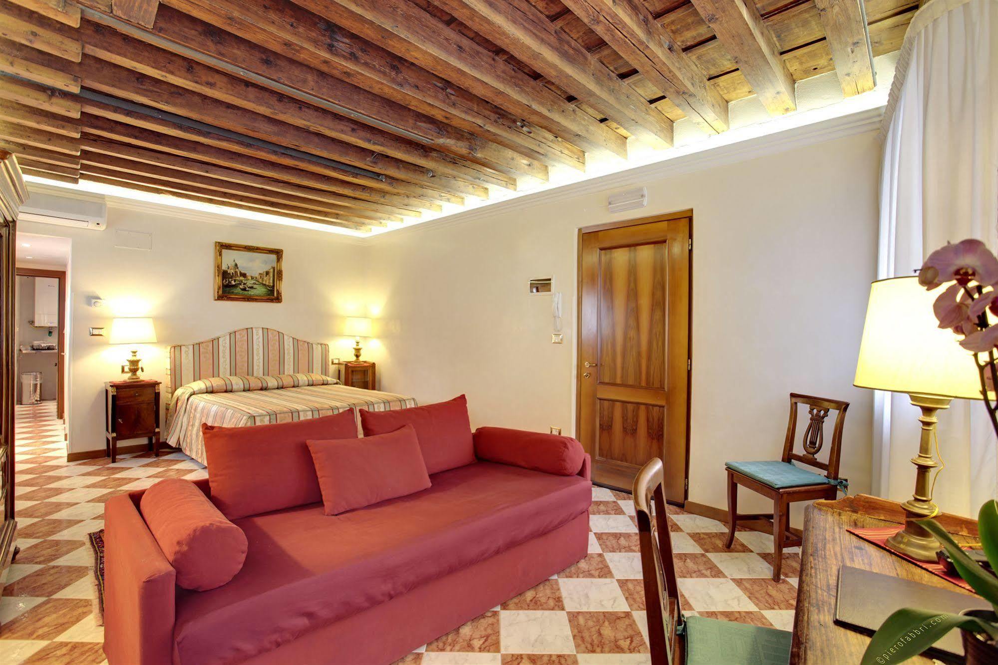 San Giorgio Degli Schiavoni Apartments Venecia Exterior foto