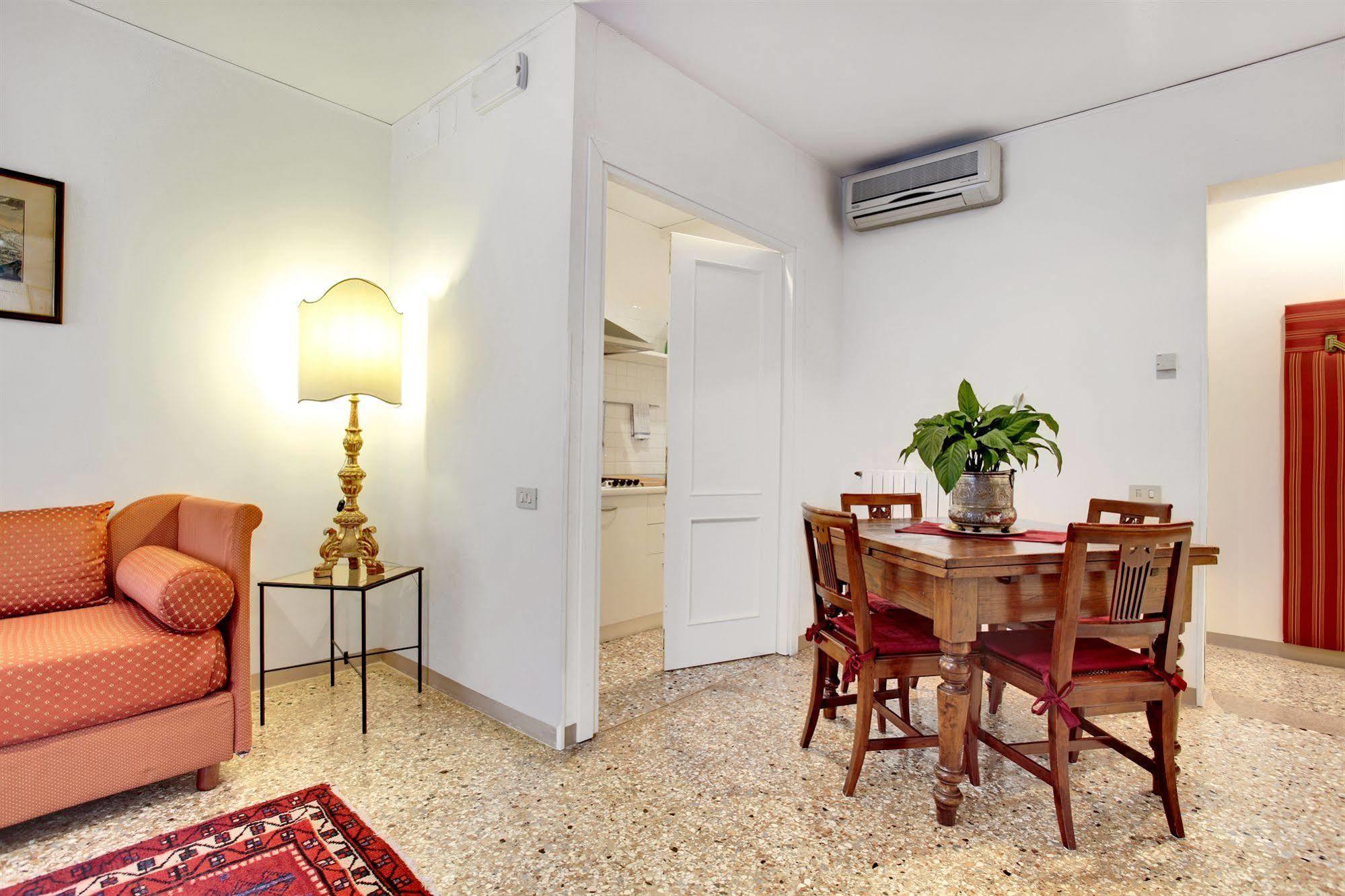 San Giorgio Degli Schiavoni Apartments Venecia Exterior foto